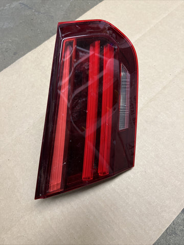 15-16 BMW F80 M3 REAR LEFT DRIVER SIDE TRUNK LID TAIL LIGHT OEM