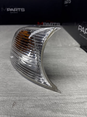 BMW E46 M3 Front Right Passenger Turn Signal Corner Light OEM Clear 63137165857