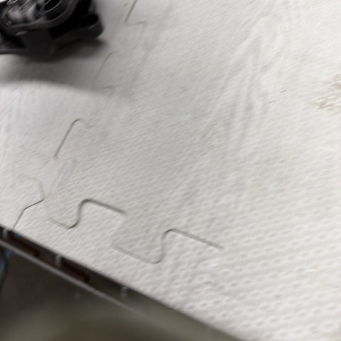 BMW E90 E92 E93 M3 08-13 Muffler Brackets Hanger Hangers 8041984