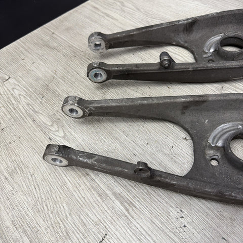 15-20 OEM BMW F80 F82 F83 M3 M4 Rear Passenger Driver Control Arms Pair