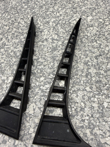 15-20 OEM BMW F80 F82 F83 M3 M4 Rear Bumper Lower Grilles Trims
