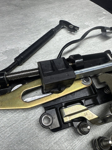 01-06 BMW E46 325 330 M3 - Convertible Top Latches Motors  - 7031361 7031362 OEM