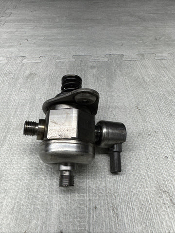 15-20 OEM BMW F80 F82 F83 F87 M2 M3 M4 Engine S55 HPFP High Pressure Fuel Pump