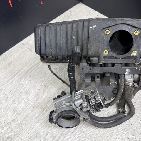 BMW E36 M3 95-99 S52 Intake Manifold OBD1 Fuel Plugs