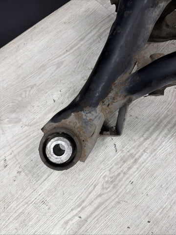 01-06 BMW E46 M3 REAR SUSPENSION SUBFRAME AXLE CARRIER CRADLE