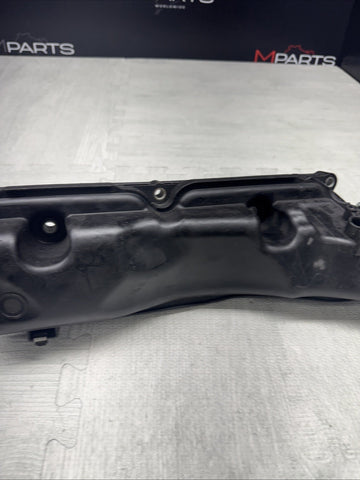 10-13 OEM BMW E70 E71 X5M X6M Engine S63 RH Intake Manifold