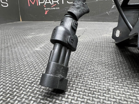 Ferrari 458 Italia, Rear Engine Hood Latch Lever Actuator