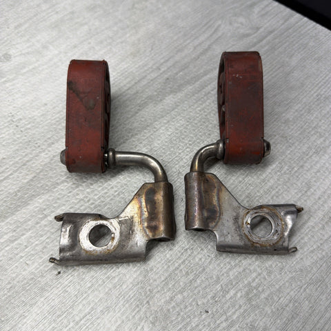 BMW E90 E92 E93 M3 08-13 Muffler Bracket Hanger 8041984