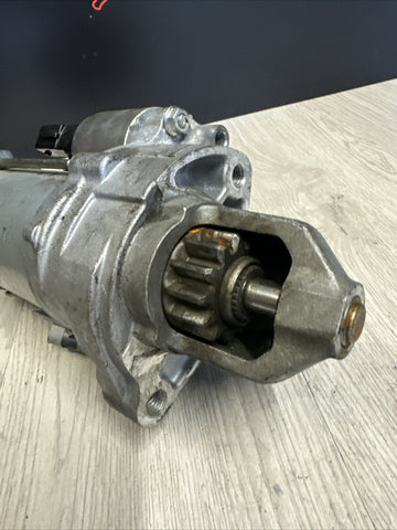 ENGINE MOTOR S63 STARTER 13-19 BMW F06 F10 F12 F13 M5 M6 OEM 7612815