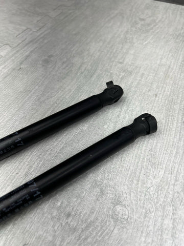 07-13 BMW E92 E93 M3 335 328 Gas Hood Bonnet Struts Shocks Set Pair OEM 7129190