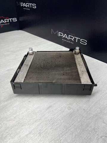 BMW 18-23 F90 F92 F93 M5 M8 Front Side Cooler Auxiliary Radiator Assembly