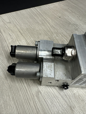 07-19 BMW X5 X6 F85 X5M E70 E71 F15 F16 DYNAMIC DRIVE HYDRAULIC VALVE BLOCK