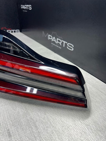 18-23 BMW G01 X3 M40i F97 X3M Inner Trunk Right Taillight Lamp OEM H4946305606