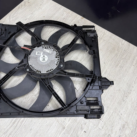 15-20 OEM BMW F80 F82 F83 M3 M4 Electric Radiator Cooling Fan w/Shroud *Notes*