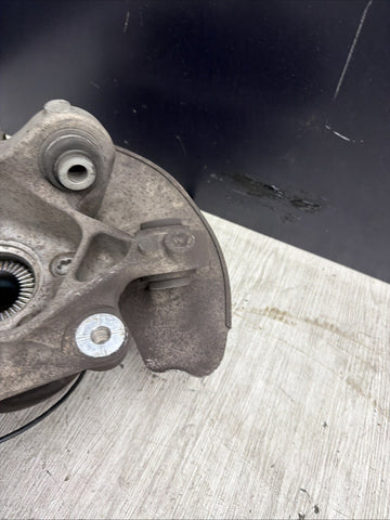 BMW X3 M F97 20-24 Rear Right Side Spindle Knuckle Bearning Hub
