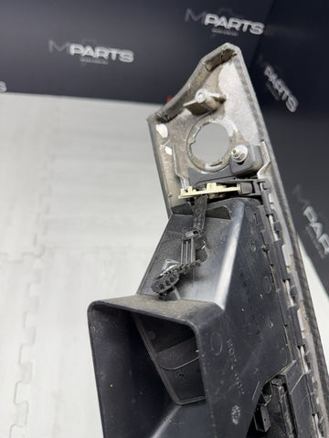 06-11 BMW E90 E92 E93 328 330 335 M3 DASH TRIM CARBON LEATHER 52850610 OEM