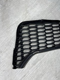 15-20 BMW F80 F82 F83 M3 M4 Front Bumper Right Passenger Grille Insert Trim OEM