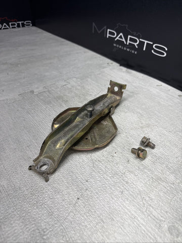 00-05 BMW E46 3 Series Rear Trunk Battery Tiedown Holder Bracket Genuine