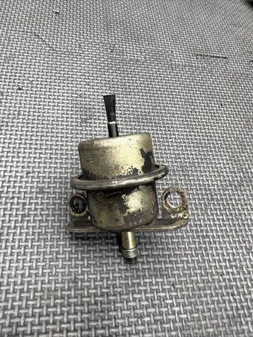 1987-1991 BMW E30 M3 S14 Pierburg Fuel Pressure Regulator 1711543 .9 72119710