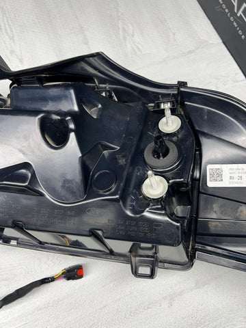 2024 FORD MUSTANG ECOBOOST PREMIUM COUPE CONVERTIBLE LEFT REAR LED TAIL LIGHT