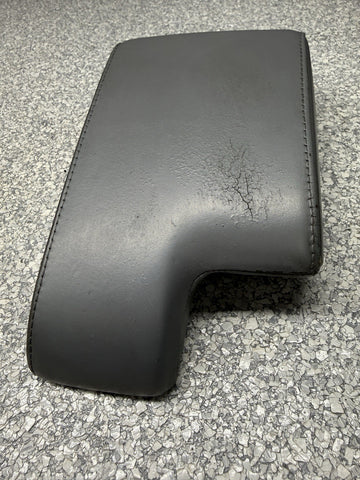01-06 BMW E46 M3 Center Console Armrest Arm Rest Grey Leather Top Only