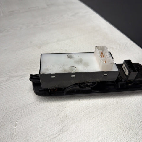 2005 HONDA S2000 AP2 OEM DRIVER LH MASTER WINDOW SWITCH USED *Fading*