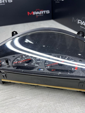 96-99 BMW E36 M3 Instrument Gauge Cluster Speedometer Tachometer