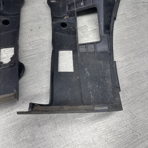 01-06 BMW E46 M3 FRONT BUMPER COVER GUARDS BRACKETS 2695247