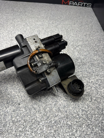 BMW E46 M3 OEM (2001-2003) SMG 2 PUMP ACTUATOR UNIT GRADE B