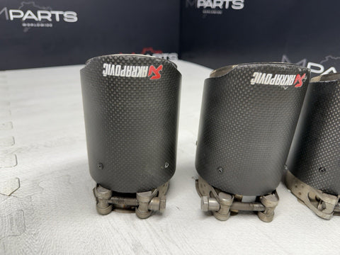 15-20 BMW F80 F82 F83 F87 M2 M3 M4 Carbon Fiber Exhaust Tips Akrapovic