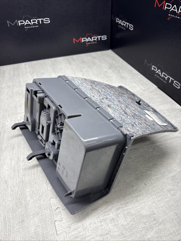BMW 06-13 E90 E92 E93 325 328 330 335 M3 Trunk Battery Cover Right 7070520