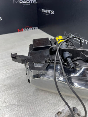 02-06 BMW E46 M3 ORIGINAL Left Driver Side Bi Xenon Headlight
