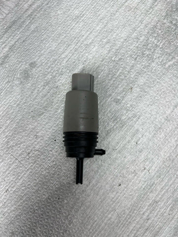 2006-2012 BMW 328 330 M3 Windshield Washer Pump 6934159 Used OEM