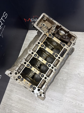 08-13 BMW E90 E92 E93 M3 S65 Engine Motor Bare Block *Slightly Scored Cylinder