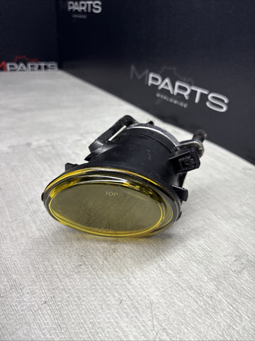 01-06 BMW E46 M3 Front Left Driver Bumper Fog Light Yellow Vinjet