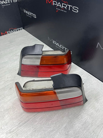 BMW 3 Series E36 M3 94-99 4dr Sedan Rear Amber Tail Lights Lamps Set OEM
