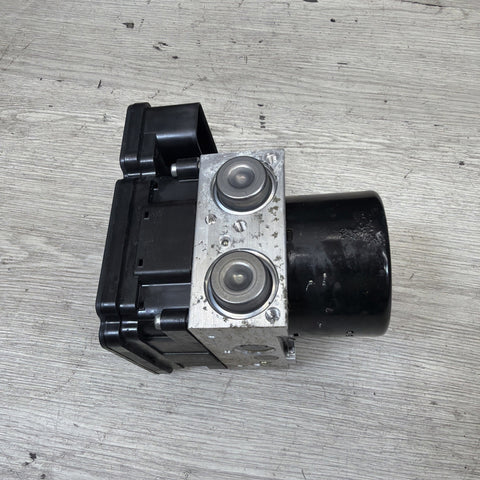 BMW E93 ABS Brake Pump Module 3452 6784766-01