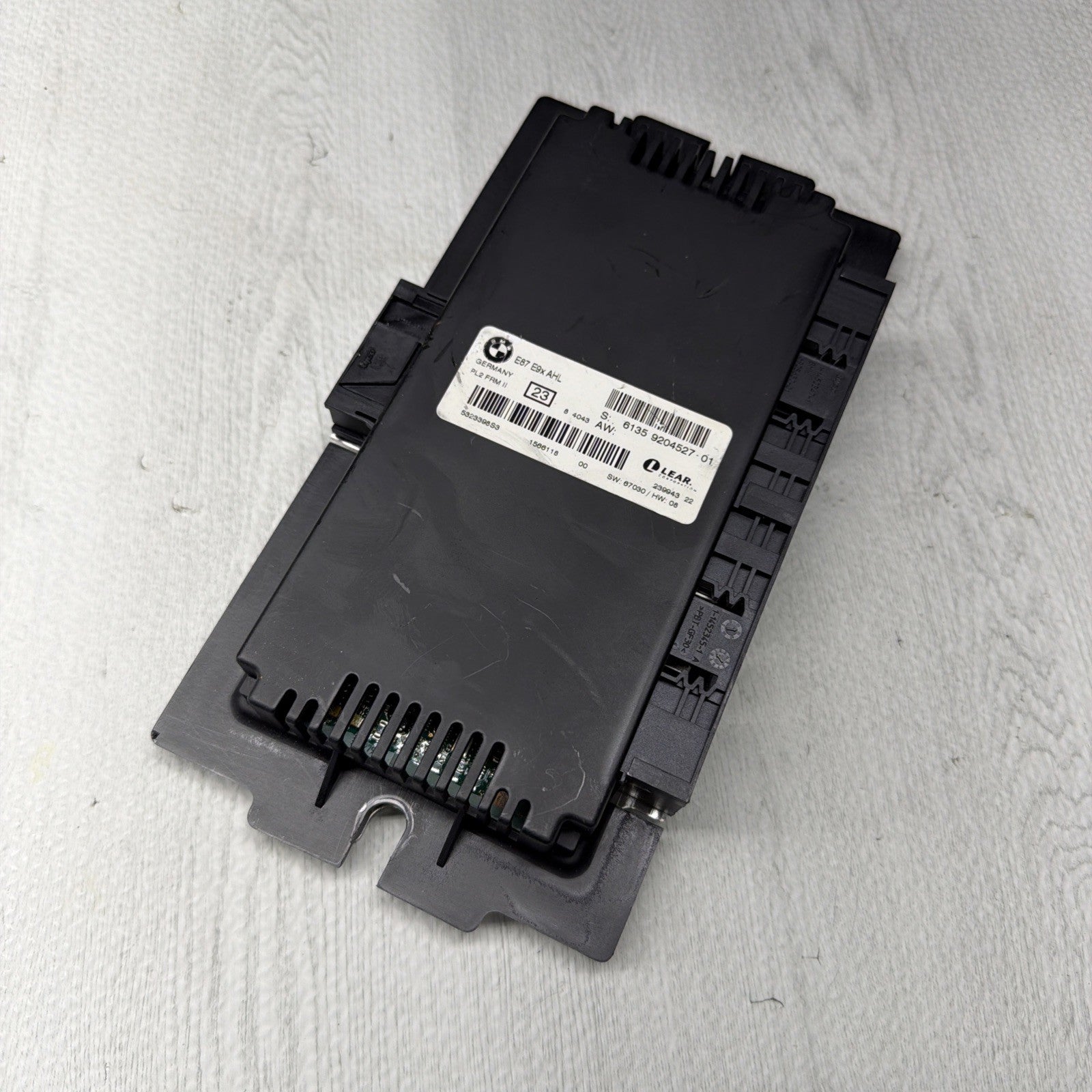 07-10 BMW E90 E91 E92 E93 FRM 2 FRM2 PL2 FOOTWELL CONTROL MODULE