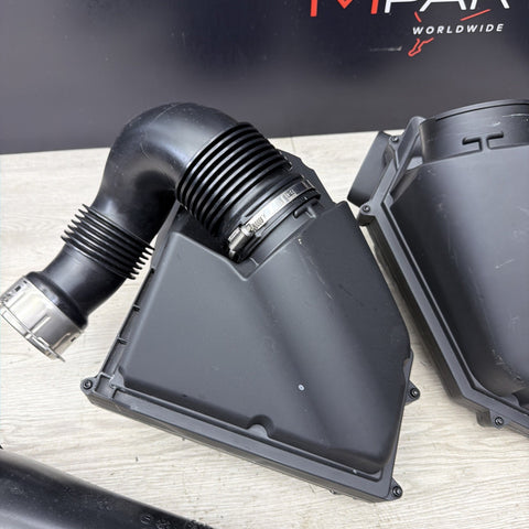 BMW 21-26 G80 G82 G83 M3 M4 S58 Engine Air Intakes Intake Box Set OEM