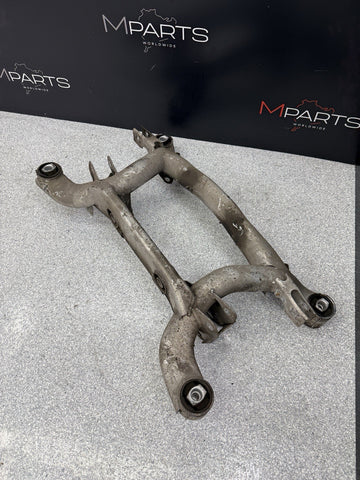 2000-2003 BMW E39 M5 Rear Axle Subframe Crossmember Carrier Cradle OEM