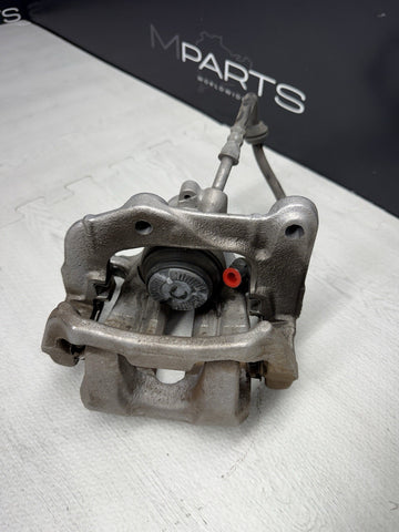 2017-2023 BMW 540I G30 F90 M5 REAR LEFT DRIVER SIDE BRAKE CALIPER W HOSE OEM