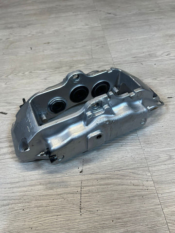 08-13 BMW E46 E90 E92 E93 M3 BREMBO Front Right Brake Caliper *Stripped Breather