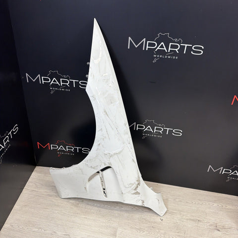 15-20 OEM BMW F82 F83 M4 Driver Left Side Fender Panel Shell White *Notes*