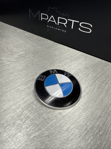 88-13 BMW E30 E36 E46 E90 E92 E93 M3 HOOD EMBLEM LOGO BADGE OEM 8132375