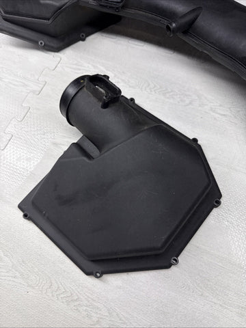 15-20 BMW F80 F82 F83 M3 M4 Air Filter Intakes Intake Box Stock OEM Top Only