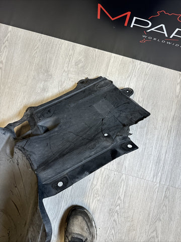 01-06 BMW E46 M3 Front Right Passenger Wheel Housing Cover Fender Liner 2695666