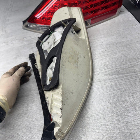 08-10 BMW M6 E63 E64 Left And Right Rear LCI Taillight Tail Light Lamp Pair