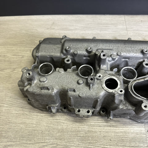 18-21 BMW G30 F90 M5 F91 F92 F93 M8 LEFT SIDE CYLINDER HEAD VALVE COVER 5-8 OEM