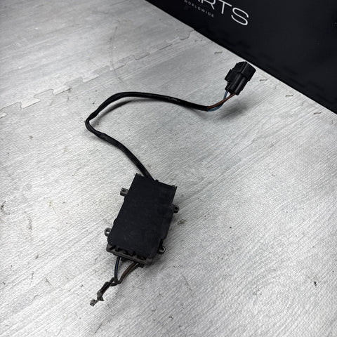 01-06 BMW E46 M3 Aux Fan Sensor Module 6904768