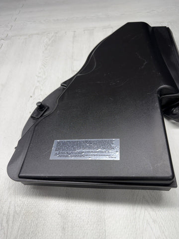 08-13 BMW E90 E92 E93 M3 OEM Cabin Air Filter Housing Upper Left